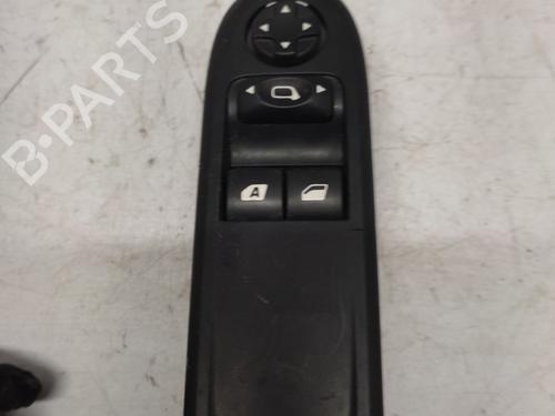 BP32318625I27 main image