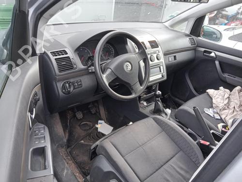 Used Seat buckle VW TOURAN (1T1, 1T2) 1.9 TDI (105 hp) 27068423