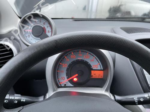 Used Instrument cluster PEUGEOT 107 (PM_, PN_) 1.0 (68 hp) 27081459