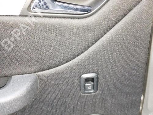 Used Rear left interior door handle MERCEDES-BENZ B-CLASS Sports Tourer (W245) B 180 CDI (245.207) (109 hp) 27044569