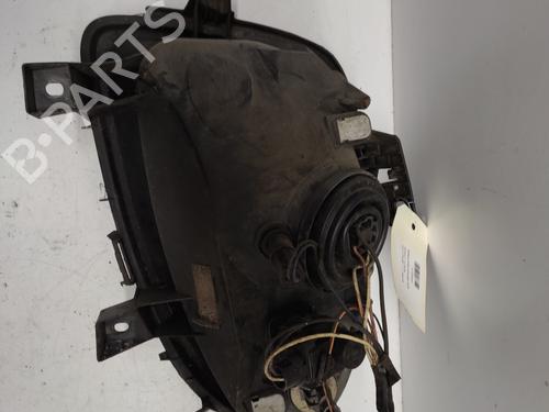 Used Right headlight Right headlight RENAULT CLIO II (BB_, CB_) 1.2 (BB0A, BB0F, BB10, BB1K, BB28, BB2D, BB2H, CB0A,... (58 hp) 27057266 27057266