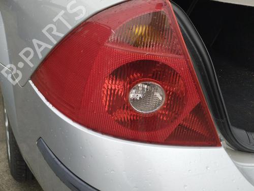 Used Left taillight FORD MONDEO III Saloon (B4Y) 1.8 16V (110 hp) 27065114