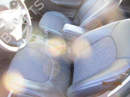 Left headlight MERCEDES-BENZ A-CLASS (W168) A 170 CDI (168.009, 168.109) | BP27085491C28 