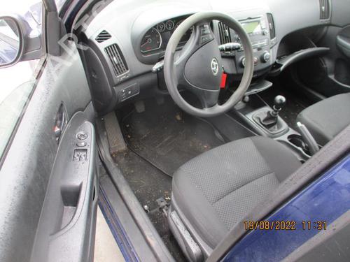 Used Steering column stalk HYUNDAI i30 (FD) 1.6 CRDi (90 hp) 27047610