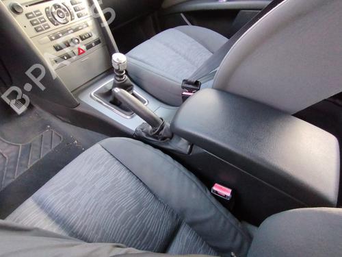 Console central PEUGEOT 407 (6D_) 2.0 HDi 135 (6DRHRH, 6DRHRE, 6DRHRG, 6DRHRJ) (136 hp) 30128050