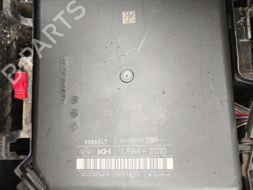 Used Fuse box RENAULT SCÉNIC III (JZ0/1_) 1.5 dCi (110 hp) 32183432