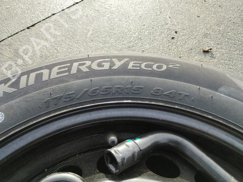 Used Jack Kit Jack Kit DACIA SANDERO II TCe 90 (B8M1, B8MA, B8AC) (90 hp) 31639467 31639467