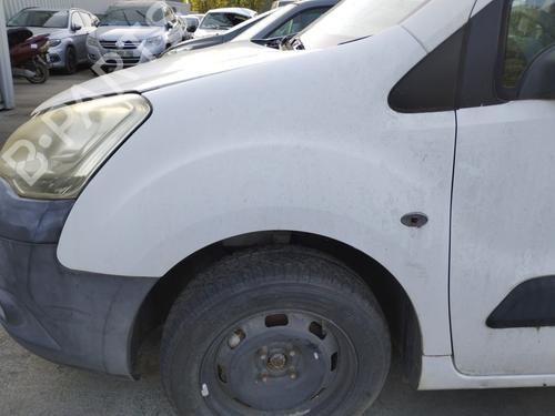 left-front-fenders-citroen-berlingo-box-bodympv-b9-2008-37022537 main image