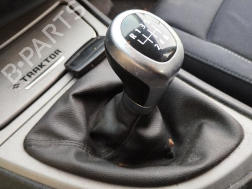 Used Shift knob BMW 1 (E87) 118 d (143 hp) 30438919