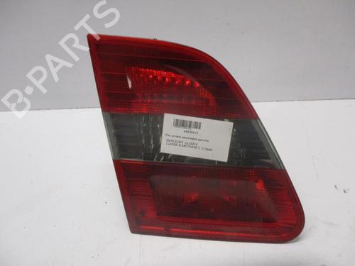 Used Left tailgate light MERCEDES-BENZ B-CLASS Sports Tourer (W245) B 200 CDI (245.208) (140 hp) 27055903