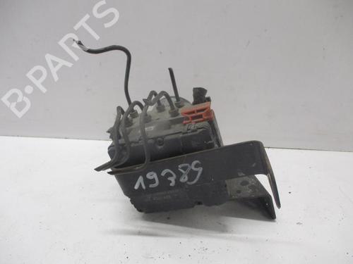 Used ABS pump HYUNDAI SANTA FÉ I (SM) 2.0 CRDi 4x4 (125 hp) 27051070
