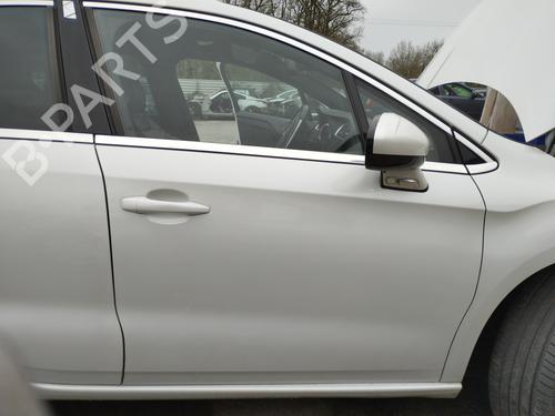 front-right-quarter-glass-citroen-ds4-nx_-2011-2012-2013-2014-2015-32044435 main image