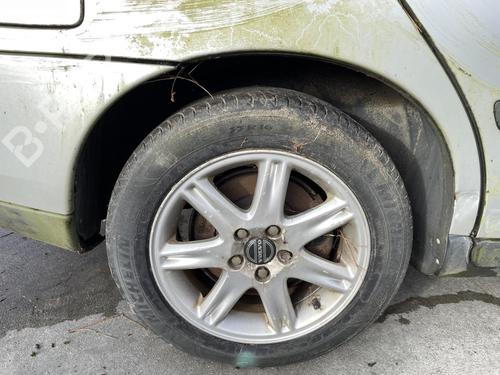 Etrier arriere droit VOLVO S60 I (384) 2.4 D (130 hp) 27062540
