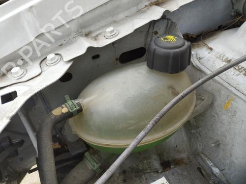 Used Expansion tank DACIA SANDERO II 1.2 (75 hp) 28730666
