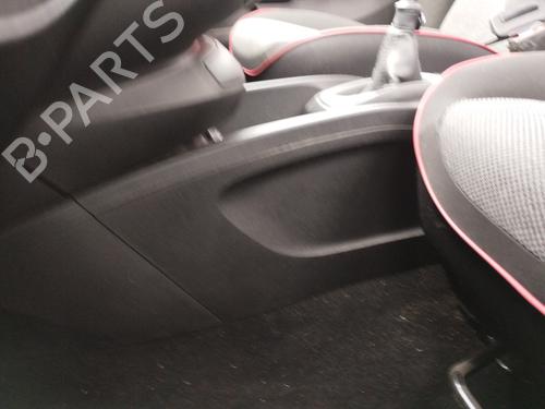 Used Middle console Middle console FIAT 500X (334_) 1.6 D Multijet (334AXA1B, 334AXA11) (120 hp) 29913168 29913168