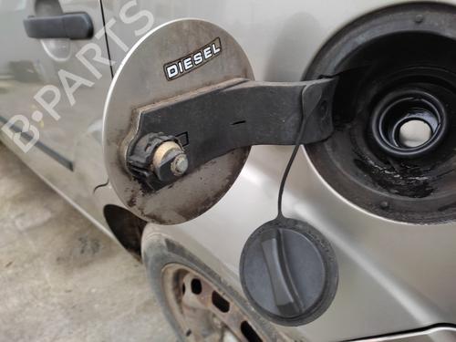 Fuel flap FORD FIESTA V (JH_, JD_) 1.4 TDCi | BP27051596C131 