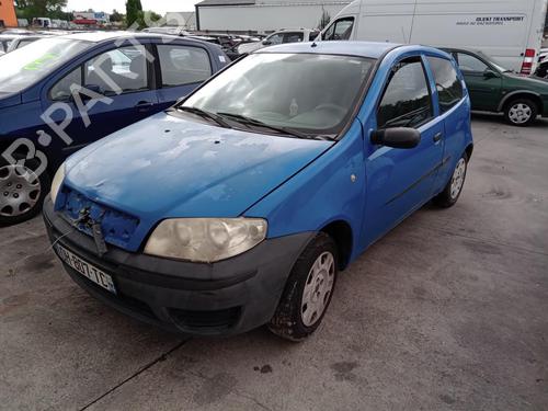 Used Front windshield wiper arm FIAT PUNTO (188_) 1.2 60 (188.030, .050, .130, .150, .230, .250) (60 hp) 27052744