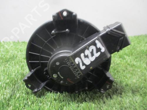 Used Heater blower motor TOYOTA YARIS (_P9_) 1.4 D-4D (NLP90_, NLP90R) (90 hp) 27066121