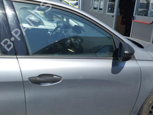 Højre fortil udvendigt håndtag PEUGEOT 308 II (LB_, LP_, LW_, LH_, L3_) 1.6 HDi / BlueHDi 115 (115 hp) 27053625