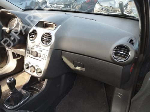Used Dashboard Dashboard OPEL CORSA D (S07) 1.3 CDTI (L08, L68) (90 hp) 31815293 31815293
