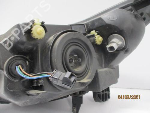 Used Right headlight CHEVROLET CRUZE (J300) 2.0 CDI (163 hp) 27055852