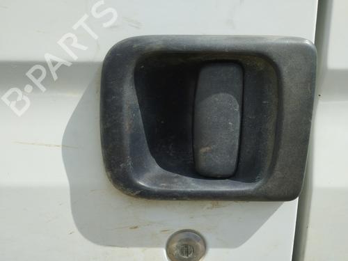 Used Front left exterior door handle RENAULT MASTER II Van (FD) 2.5 D (80 hp) 27045009