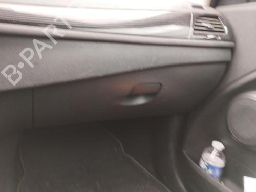 Used Glove box RENAULT MEGANE III Hatchback (BZ0/1_, B3_) 1.5 dCi (BZ09, BZ0D, BZ1W, BZ29, BZ14) (110 hp) 27049672