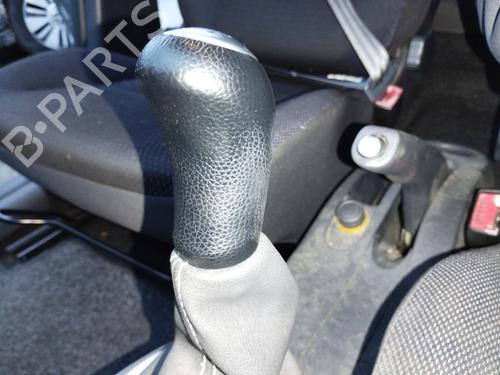 Shift knob RENAULT CLIO III (BR0/1, CR0/1) 1.5 dCi (BR17, CR17) | BP31018723I34