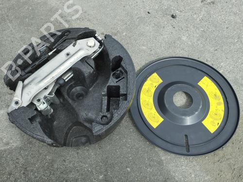Reservehjulssett Reservehjulssett AUDI A3 (8L1) 1.9 TDI (130 hp) 35898118 35898118