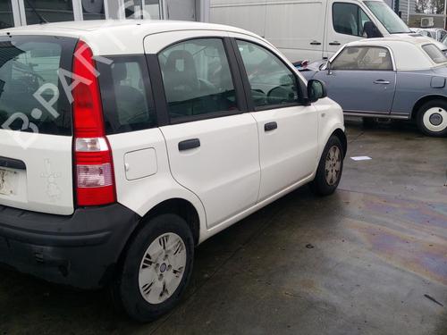 Used Rear axle FIAT PANDA (169_) 1.2 LPG (169CXF1A) (69 hp) 27087443