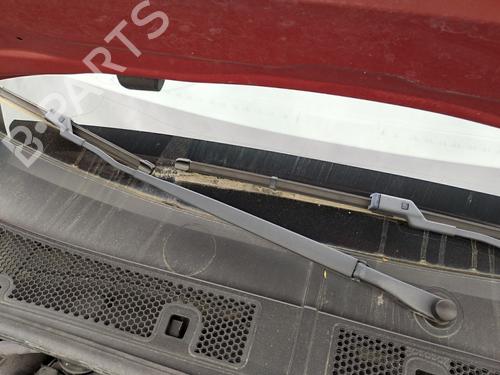 front-windshield-wiper-arm-opel-corsa-f-p2jo-2019-38454698 main image