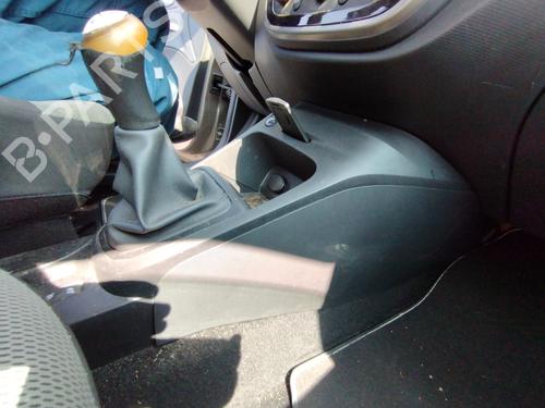 Used Middle console Middle console RENAULT CAPTUR I (J5_, H5_) 1.5 dCi 90 (J5N4, J5M5, J5MW, J5M6, J5AL, J5AJ) (90 hp) 27044137 27044137