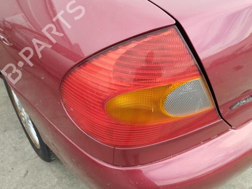 Used Left taillight FORD MONDEO II (BAP) 1.8 i (115 hp) 27069935