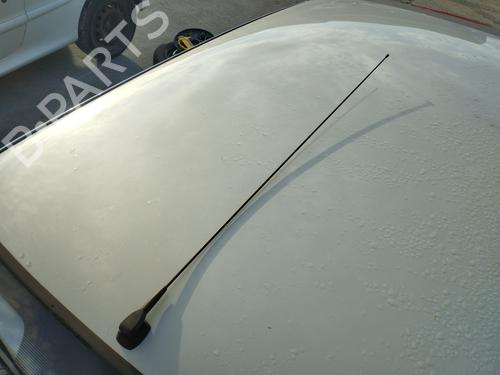 Antenne/Steun RENAULT CLIO II (BB_, CB_) 1.2 (BB0A, BB0F, BB10, BB1K, BB28, BB2D, BB2H, CB0A,... (58 hp) 30903625