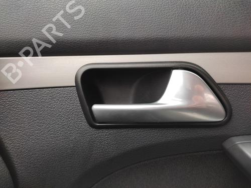 Used Front right interior door handle VW TOURAN (1T1, 1T2) 1.9 TDI (105 hp) 27077083