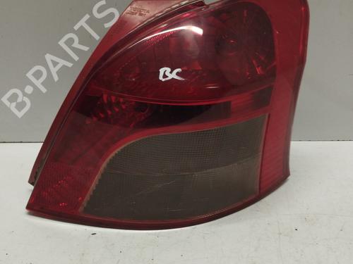 Used Right taillight TOYOTA YARIS (_P9_) 1.4 D-4D (NLP90_, NLP90R) (90 hp) 28053939