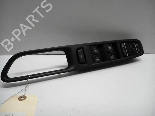 Left front window switch RENAULT CLIO IV (BH_) 1.5 dCi 90 | BP27087942I27 