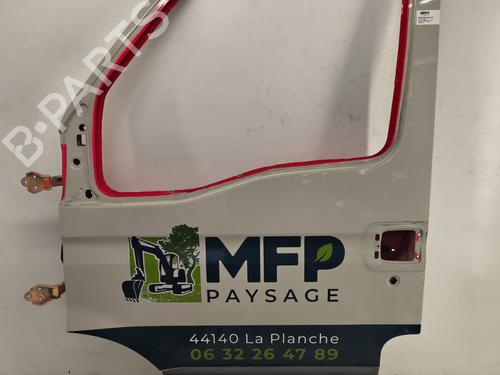 Dør venstre fortil Dør venstre fortil IVECO DAILY VI Van 33S13, 35S13, 35C13 (126 hp) 32729659 32729659