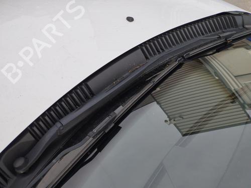 Used Front windshield wiper arm CITROËN C3 II (SC_) 1.2 VTi 82 (82 hp) 31659683