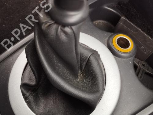 Used Shift knob Shift knob RENAULT MEGANE II Coupé-Cabriolet (EM0/1_) 1.9 dCi (120 hp) 31639300 31639300