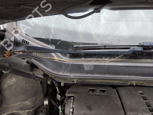 Used Front windshield wiper arm PEUGEOT 508 I (8D_) 1.6 BlueHDi 120 (120 hp) 27044443