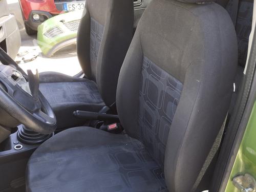 Used Left front seat FORD FIESTA V (JH_, JD_) 1.4 TDCi (68 hp) 27521156