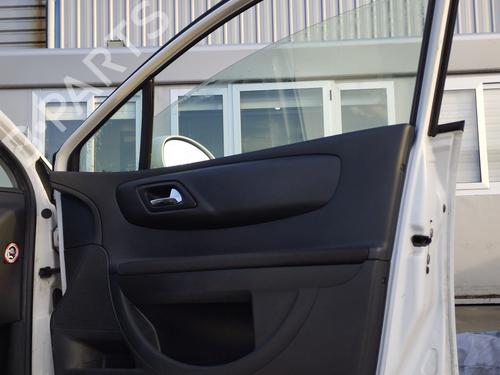 Used Front right lock CITROËN C4 I (LC_) 1.6 HDi (90 hp) 30820457