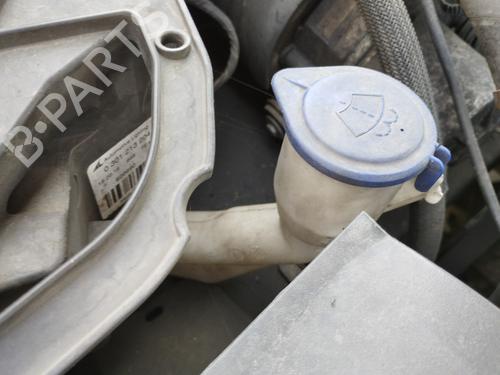 Used Windscreen washer tank Windscreen washer tank 37635738 37635738