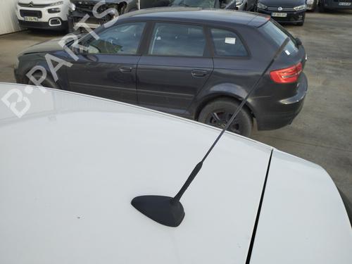 Used Antenna/Base BMW 1 (E87) 118 d (143 hp) 30099482