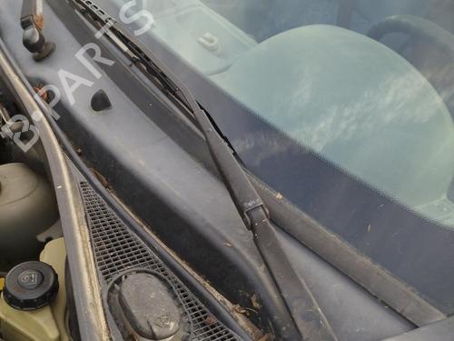 Used Front windshield wiper arm RENAULT KANGOO (KC0/1_) D 65 1.9 (KC0E, KC02, KC0J, KC0N) (64 hp) 27045542