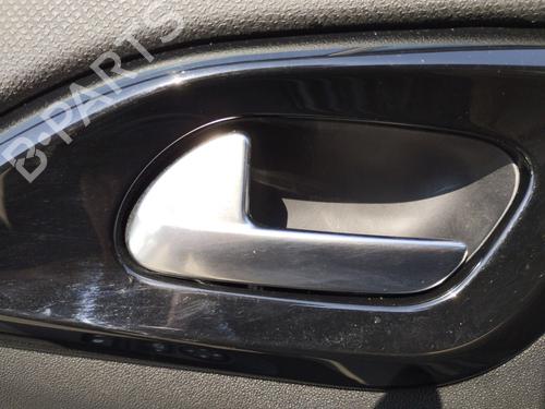 Used Front left interior door handle Front left interior door handle 37022615 37022615