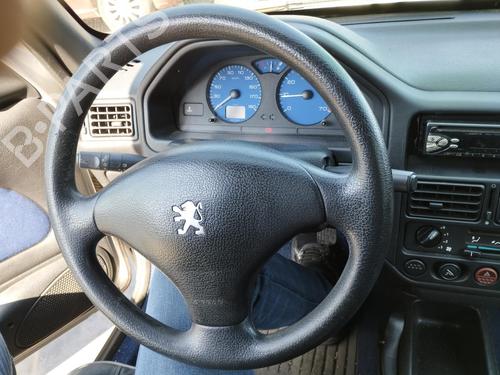 Used Driver airbag PEUGEOT 106 II (1A_, 1C_) 1.0 i (50 hp) 27085024