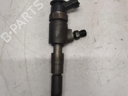 Spreder / Dyse PEUGEOT 206 Hatchback (2A/C) 1.4 HDi eco 70 (68 hp) 30394942