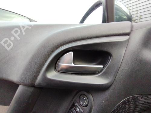 Used Front left interior door handle CITROËN C3 II (SC_) 1.2 VTi 82 (82 hp) 27046895